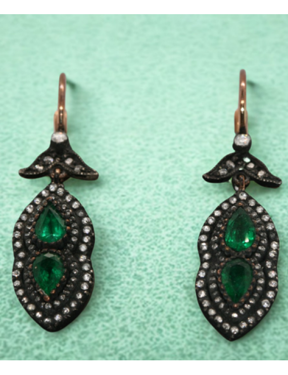 Zümrüt Taşlı Elmas Küpe 1,90 ct.